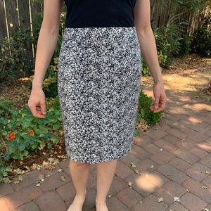 BR classic pencil skirt NWT